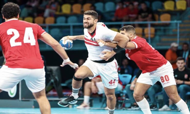 "خاص" يد الزمالك تفتح الباب أمام النجاة بالفريق من أزمة إيقاف القيد "خاص" يد الزمالك تفتح الباب أمام النجاة بالفريق من أزمة إيقاف القيد