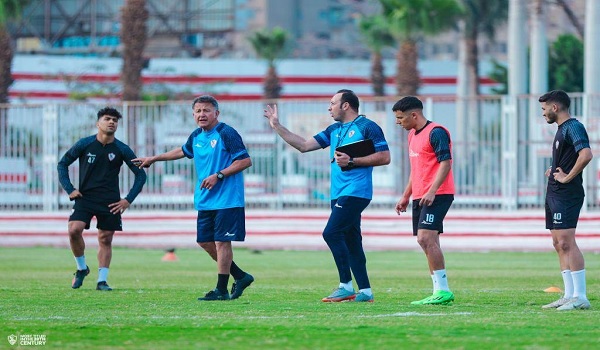 "خاص" أوسوريو يحسم مصير جهازه الفني في الزمالك قبل بداية الموسم