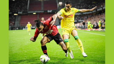 تفاجئ مصطفى محمد