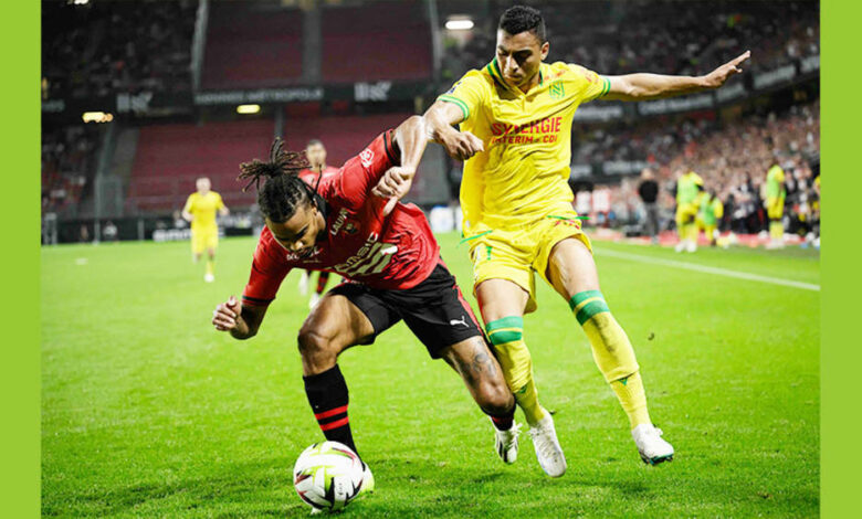 تفاجئ مصطفى محمد