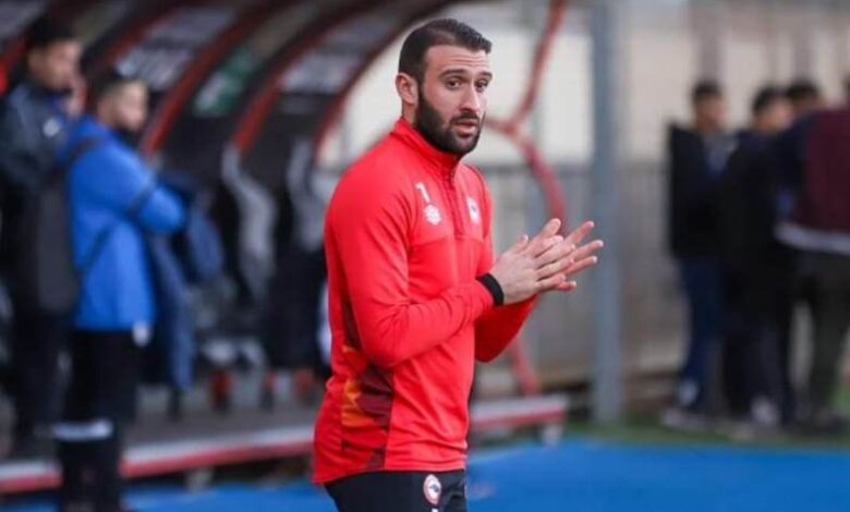 حقيقة طلب الزمالك عمر كمال عبد الواحد .. موقفه من ناصر ماهر