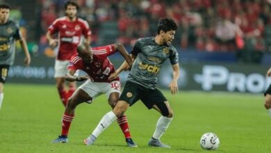 محمد شكري يوضح موقفه صراحة لأول مرة من الانضمام للزمالك 