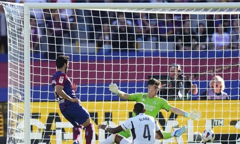 كلاسيكو الأرض.. موعد مباراة ريال مدريد وبرشلونة : القنوات الناقلة ومعلقين اللقاء
