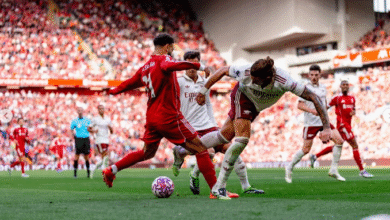 محمد صلاح على أعتاب التاريخ: إنجازات تنتظر "الفرعون" أمام أستون فيلا