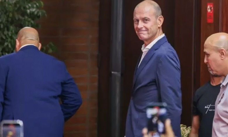 الكشف عن معاوني "توروب" في فريق الأهلي.. وأول ظهور للمدرب الجديد