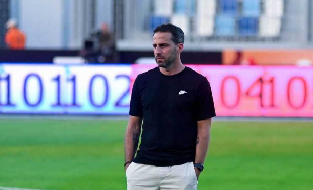 رغم محاولات الإدارة: فيريرا يرفض نقل تدريبات الزمالك إلى مقر النادي!