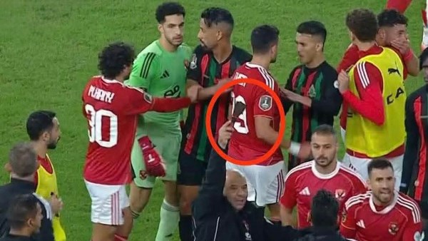 مباراة الأهلي والجيش الملكي، الحكم يضع تقريره حول الأحداث .. وتلك أبرز نقاطه