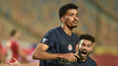 مصدر فى الزمالك يوضح حقيقة ما قيل عن أزمة فى عقد حسام عبد المجيد