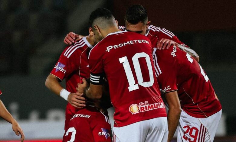 مدرب الأهلي يتسلم "خطة ضرب" يانج أفريكانز ونقل الموقعة الأفريقية إلى برج العرب