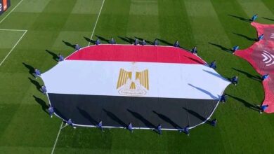 توتر و هتافات مغربية تساند نيجيريا على حساب مصر في مباراة البرونزية .. والمعلق المصري يرد