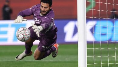 منتخب مصر يرد على تقارير تتحدث عن استبعاد محمد الشناوي من قائمة المونديال