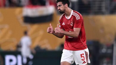 بفرمان من "توروب".. بن رمضان يقود وسط الأهلي أمام الجيش الملكي