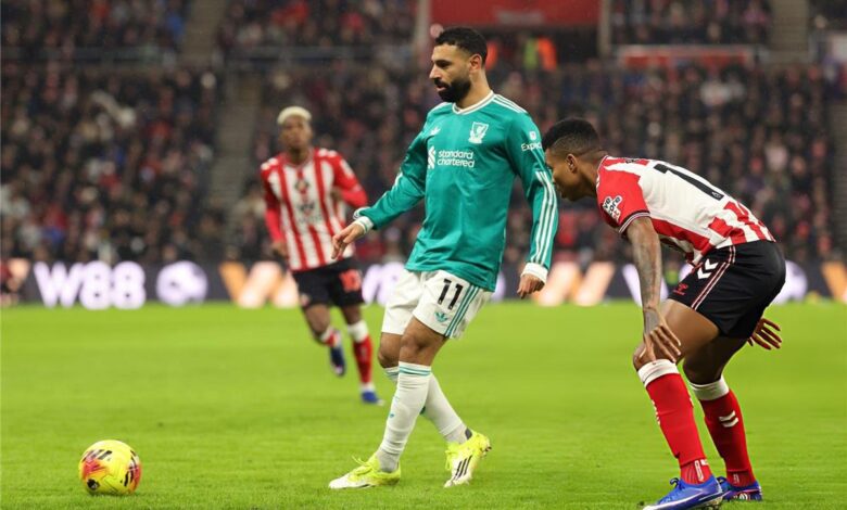 محمد صلاح يحطم رقم جيرارد ويقود ليفربول لعبور فخ سندرلاند