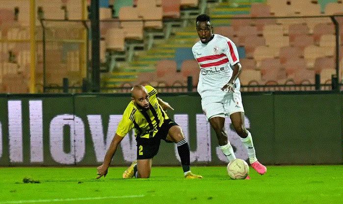 أزمة مستمرة .. "فيفا" يُدرج قضية إبراهيما نداي ضمن قائمة إيقاف القيد ضد الزمالك