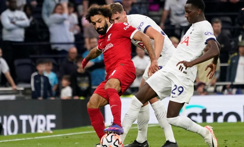 القناة الناقلة لمباراة ليفربول وتوتنهام، موعد المباراة ومعلق اللقاء