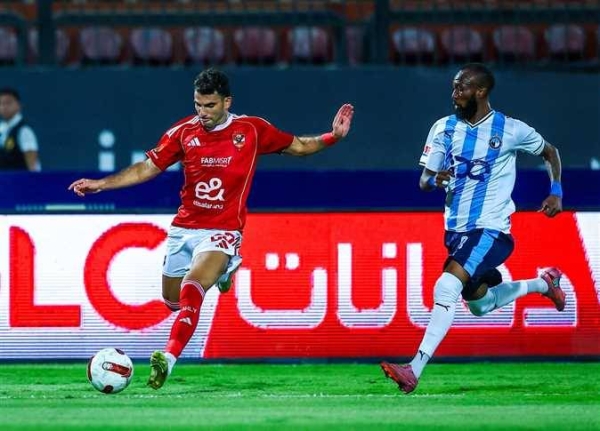 موعد مباراة الأهلى اليوم وبيراميدز، القناة الناقلة ومعلق اللقاء