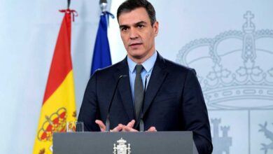 رئيس وزراء إسبانيا يدين العنصرية في مباراة مصر: تصرفات مرفوضة ولا تمثل بلدنا