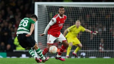 القناة الناقلة لمباراة آرسنال وسبورتنج لشبونة، موعد المباراة والمعلق