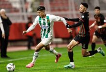 القناة الناقلة لمباراة الجيش الملكي والرجاء، موعد المباراة والمعلق