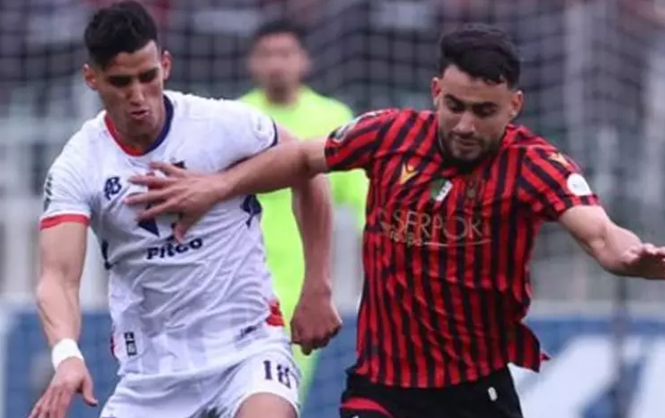 تشكيل اتحاد العاصمة الجزائري أمام أولمبيك أسفي في الكونفدرالية، عاجل