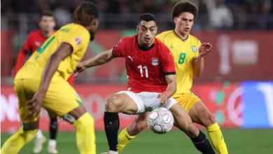 أول رد من مصطفى محمد على تقارير العودة للزمالك