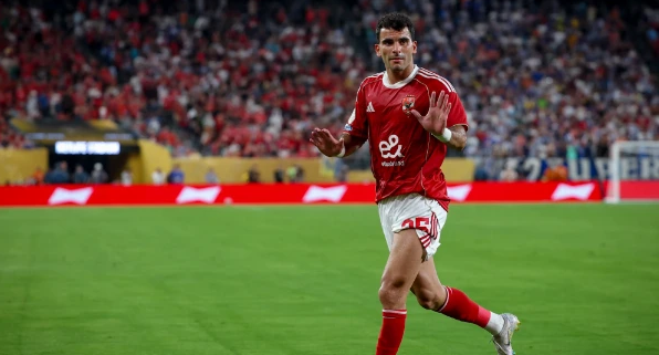 الزمالك يجهز مستندات جديدة في أزمة زيزو.. والاتحاد يواصل الفحص