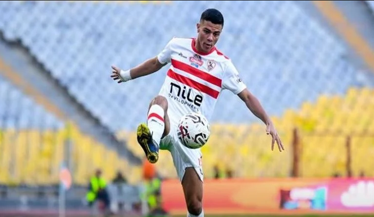 محمد شحاتة يواصل معسكر الزمالك في الجزائر بعد صعوبة عودته للقاهرة لحضور جنازة والده