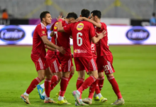 الأهلي يراجع ملف الأجانب قبل انطلاق الموسم الجديد.. و4 لاعبين ينتظرون القرار النهائي