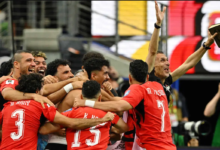 فيفا يعلن حكام مباراة مصر والأرجنتين في ثمن نهائي المونديال