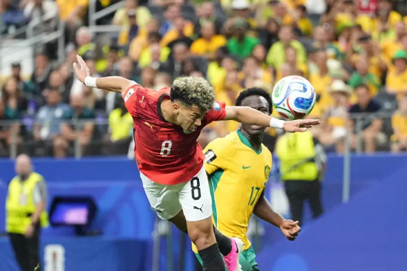 نتيجة الشوط الأول من مباراة مصر واستراليا في كأس العالم، عاجل